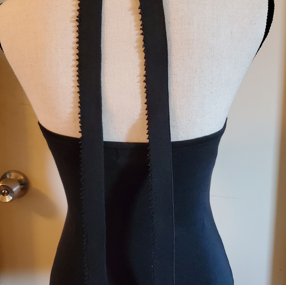 Top - Picture 4 of 5